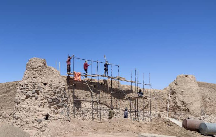 آغاز مرحله دوم مرمت قلعه تاریخی روستای برکوه شهرستان سربیشه