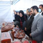 بازدید ۳ ساعته معاون صنایع‌دستی از نمایشگاه صنایع‌دستی استان